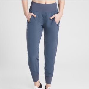 Athleta Distance Jogger in the Dobby Fabric and Iron Blue Color Sz Medium